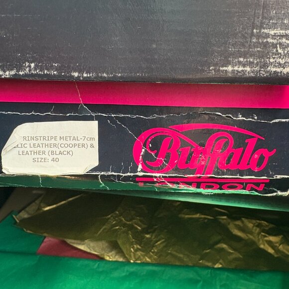 Buffalo London Vintage Metallic Copper and Black Leather Platform Boots Size 40 - Picture 6 of 11